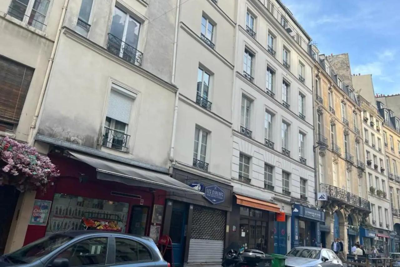 パリChic & Stylish 1Bd Apart Louvre-Rivoli!アパートメント エクステリア 写真