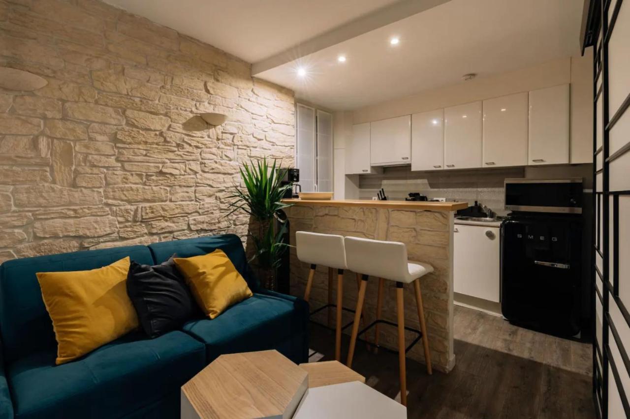 パリChic & Stylish 1Bd Apart Louvre-Rivoli!アパートメント エクステリア 写真
